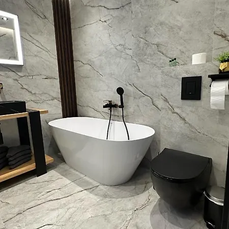 Family W Czeladzi, Fv, 8km Do Katowic Appartement *