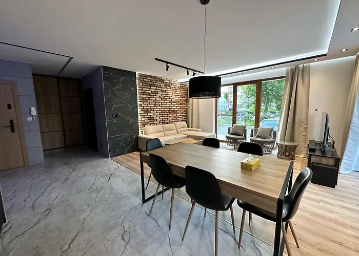 דירה Family W Czeladzi, Fv, 8km Do Katowic שלאדז'